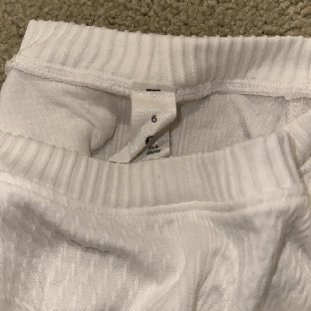 Lululemon Rest Less Pullover - Picture 7 of 8